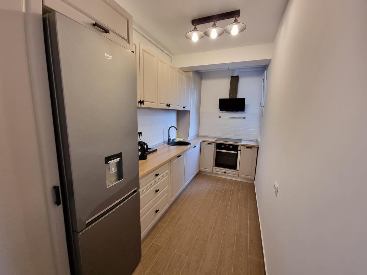 Grand Look & Best Location For Business On Bucureşti Ngoại thất bức ảnh
