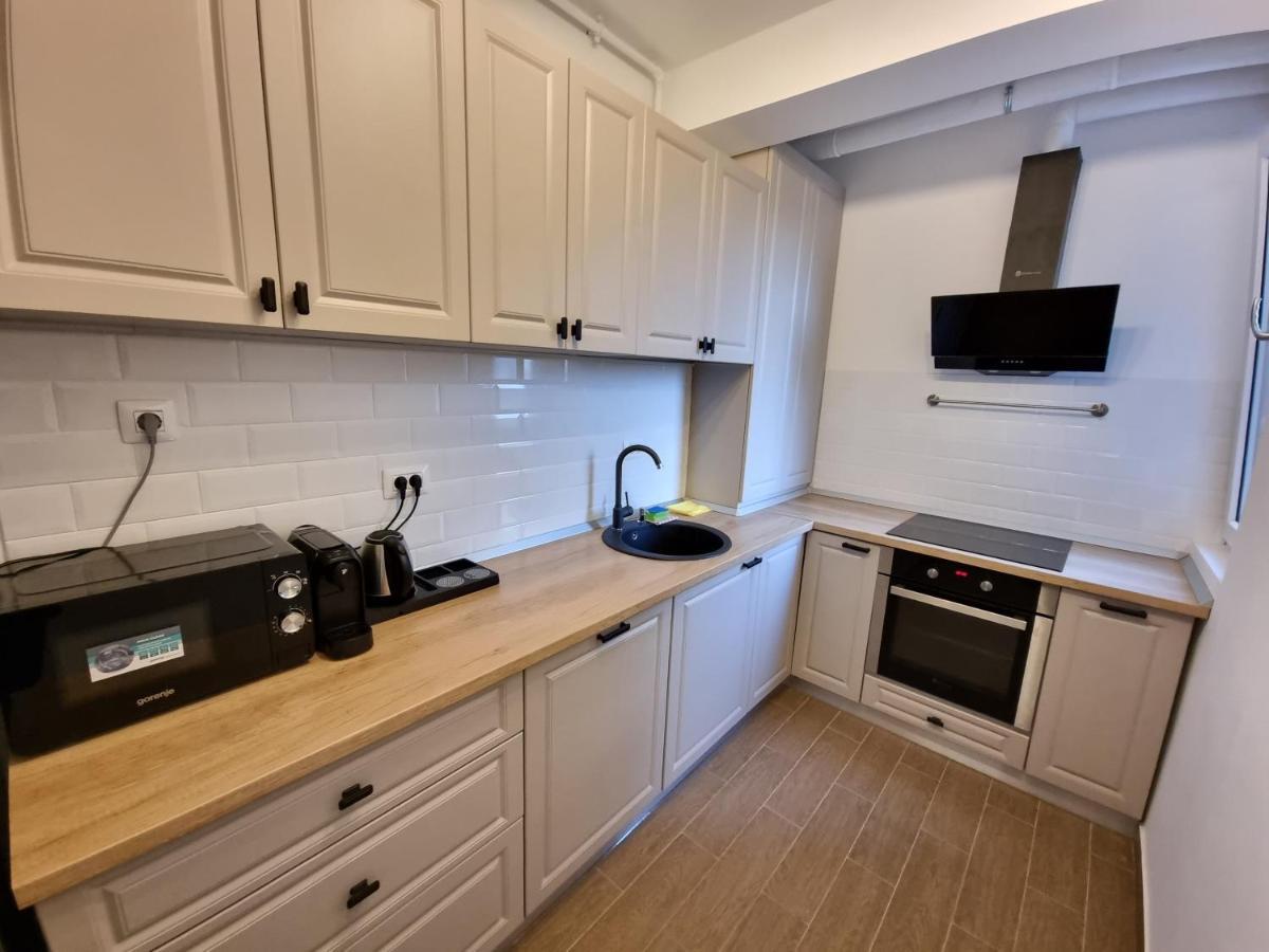 Grand Look & Best Location For Business On Bucureşti Ngoại thất bức ảnh