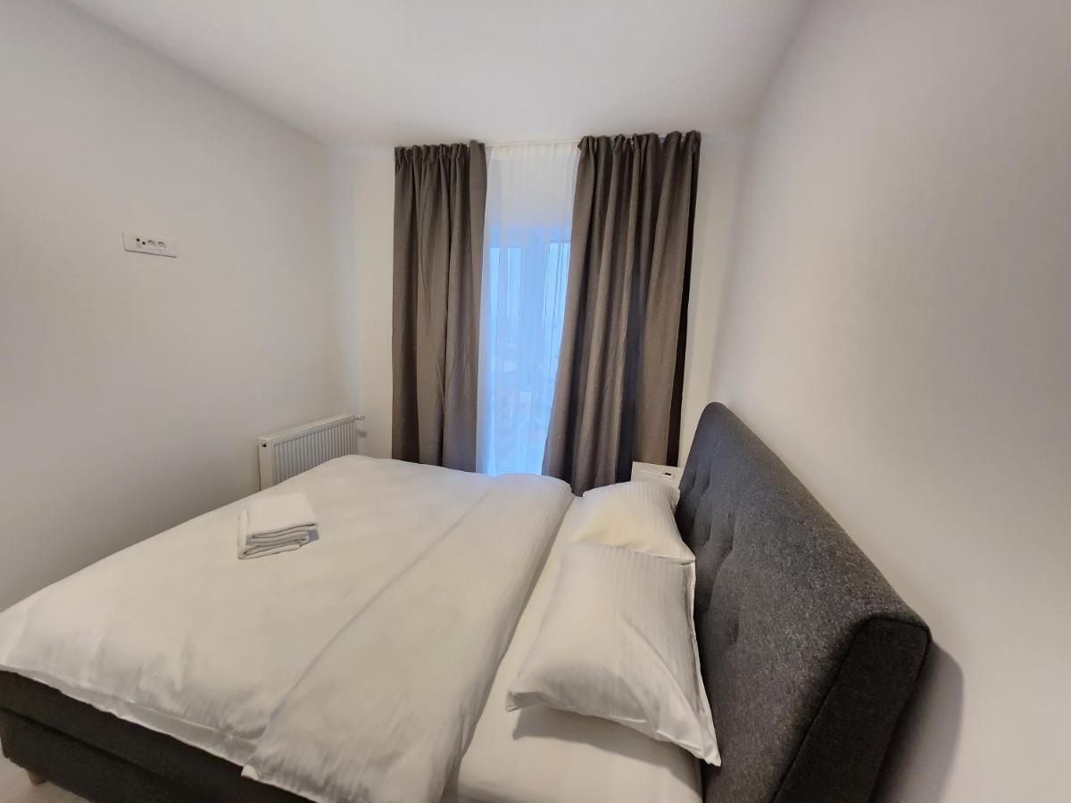 Grand Look & Best Location For Business On Bucureşti Ngoại thất bức ảnh